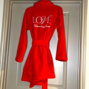 Victoria Secert cozy plush red robe, size small
